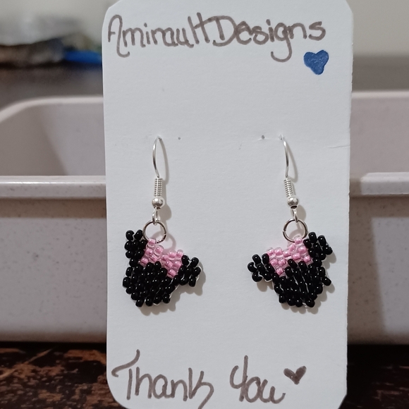 Flat beaded Minnie mouse - Picture 3 of 3